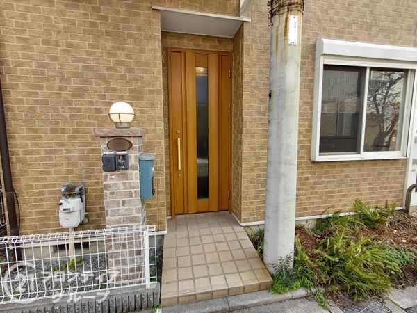 西宮市里中町２丁目　中古一戸建て