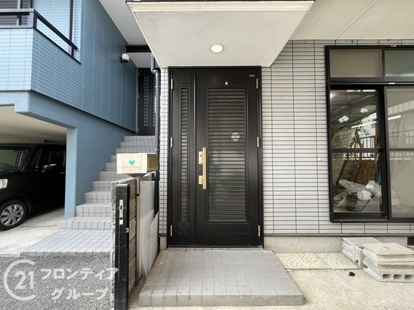 伊丹市中野西４丁目の中古一戸建て