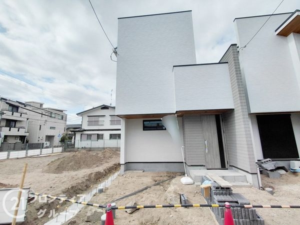 西宮市浜甲子園１丁目　新築一戸建て　第７　B号棟
