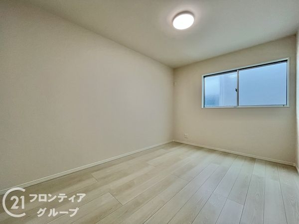尼崎市稲葉荘１丁目　新築一戸建て　2号地