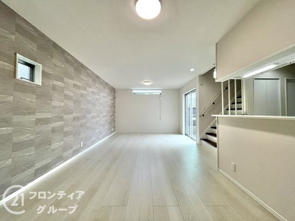 尼崎市稲葉荘１丁目　新築一戸建て　2号地