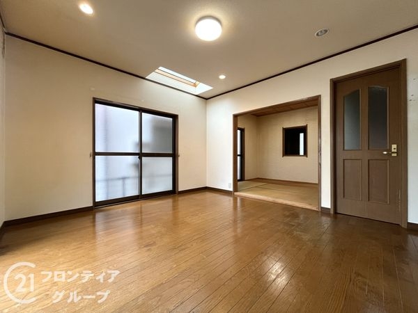 伊丹市野間北１丁目　中古一戸建て