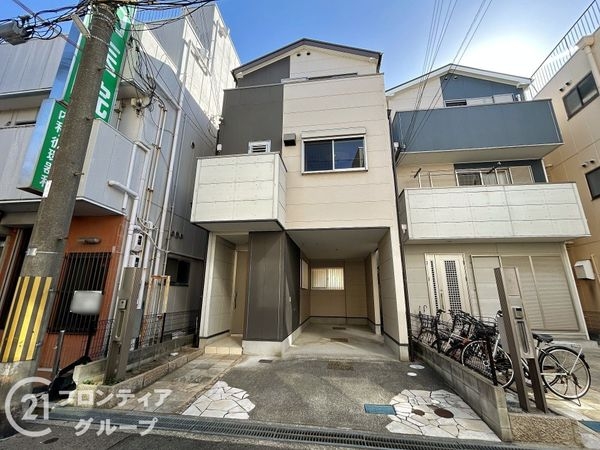 尼崎市南竹谷町１丁目　中古一戸建て
