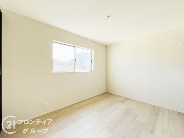 尼崎市南竹谷町１丁目の中古一戸建て