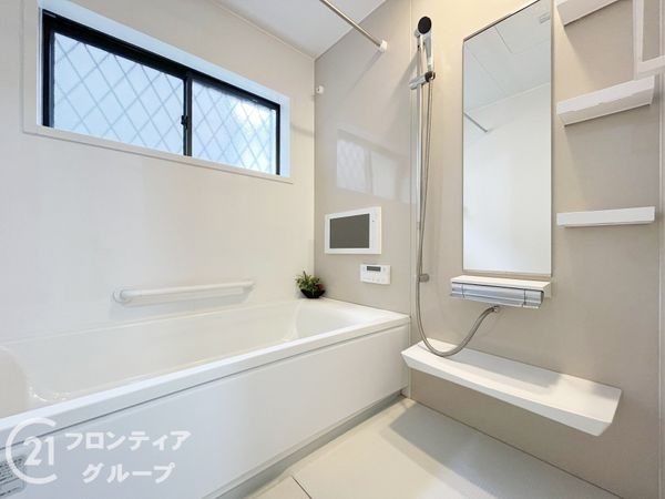 伊丹市南野１丁目　中古一戸建て
