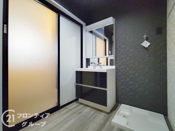 尼崎市武庫川町２丁目　新築一戸建て