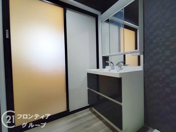 尼崎市武庫川町２丁目　新築一戸建て