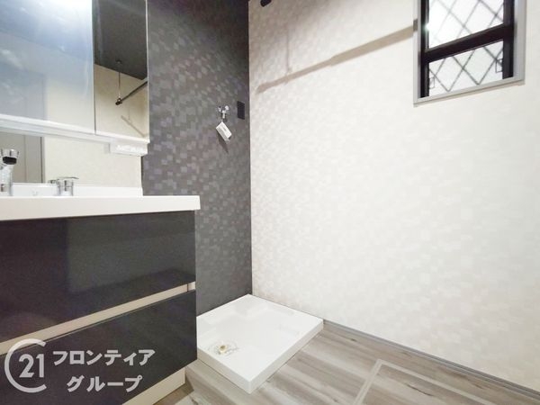 尼崎市武庫川町２丁目　新築一戸建て