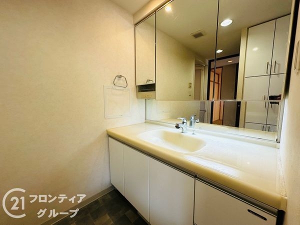 ライオンズマンション甲子園口ラルジュ弐番館　中古マンション