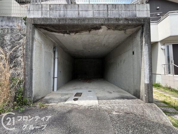 西宮市宝生ケ丘２丁目の中古一戸建て