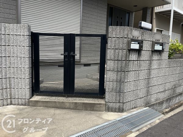 尼崎市立花町３丁目の中古一戸建て