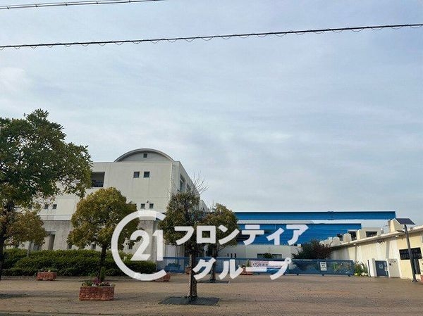 西宮マリナパークシティ・桜のまち５番館　中古マンション(西宮市立西宮浜義務教育学校)