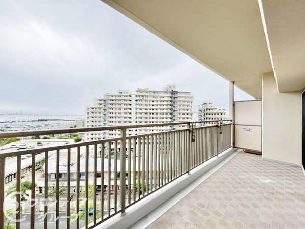 西宮マリナパークシティ・桜のまち５番館　中古マンション