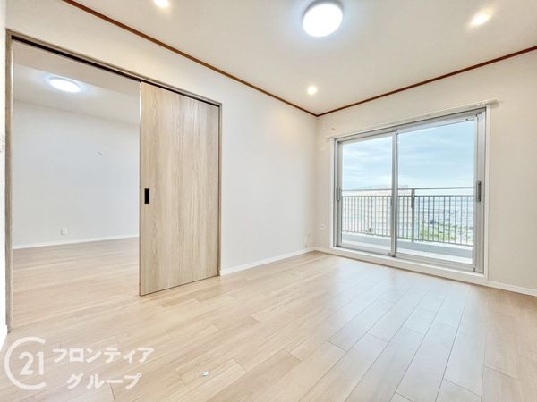 西宮マリナパークシティ・桜のまち５番館　中古マンション