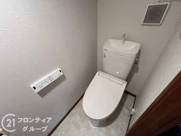 川西市鼓が滝２丁目の中古一戸建て