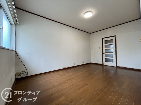 川西市鼓が滝２丁目の中古一戸建て