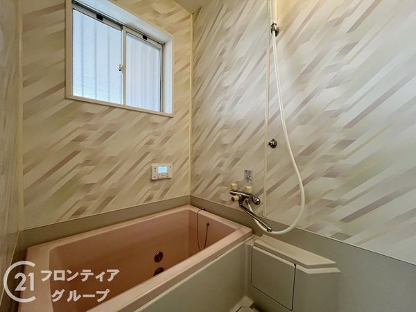 川西市鼓が滝２丁目　中古一戸建て
