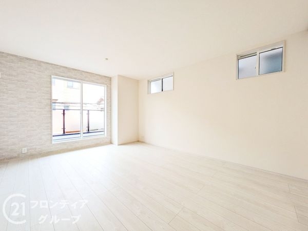 西宮市東鳴尾町２丁目　新築一戸建て　全１区画
