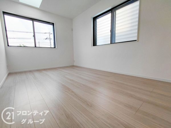 西宮市今津久寿川町　新築一戸建て