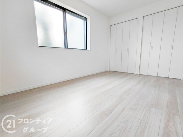 西宮市今津久寿川町　新築一戸建て