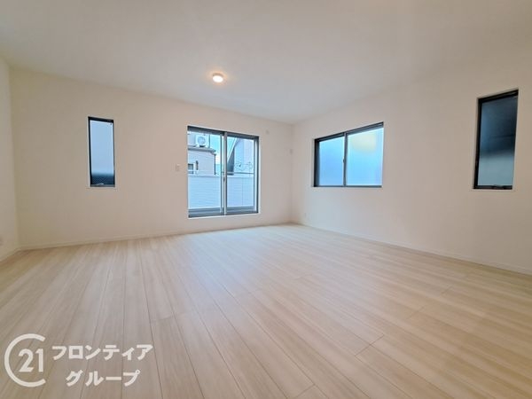 尼崎市元浜町４丁目の中古一戸建て