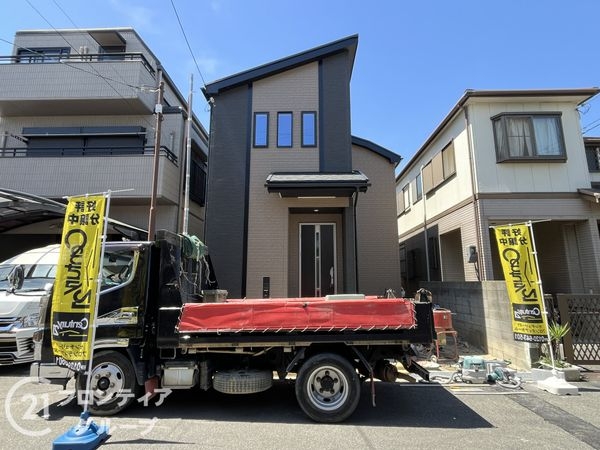伊丹市池尻3丁目 新築一戸建て 全1区画