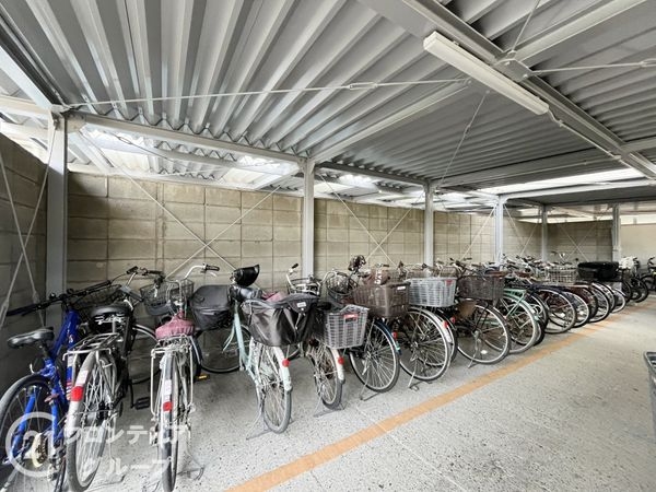 鳴尾小松住宅Ｂ棟　中古マンション