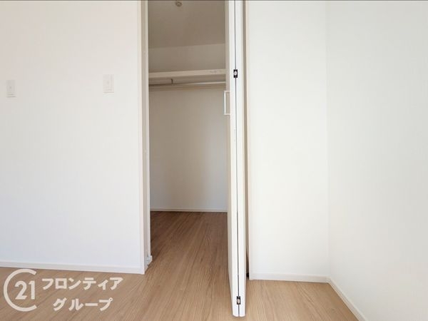 伊丹市荻野３丁目　新築一戸建て　第１３　全１区画