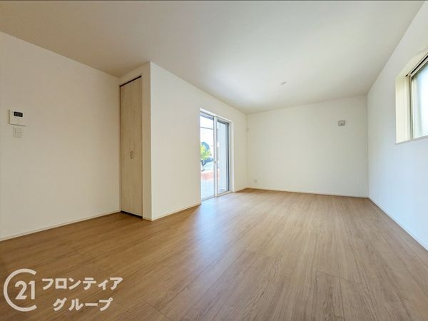 伊丹市荻野３丁目　新築一戸建て　第１３　全１区画