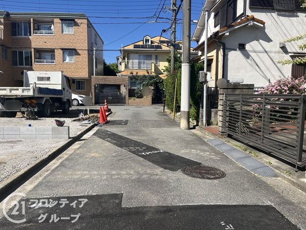 西宮市五月ケ丘　新築一戸建て　２期　２号棟