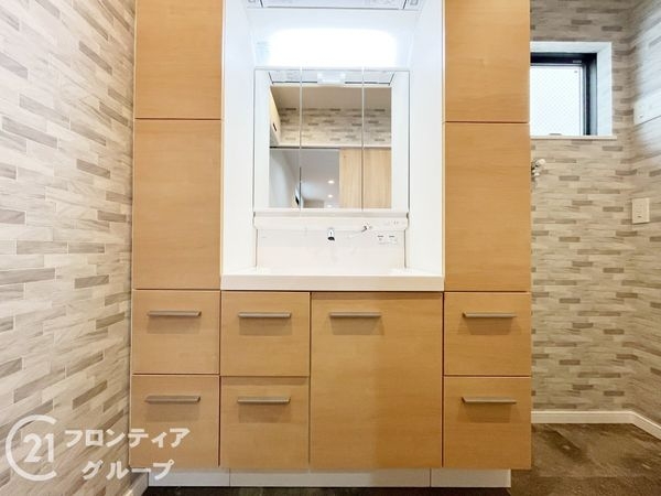 尼崎市稲葉荘２丁目　新築一戸建て　全１区画
