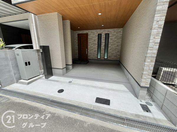 尼崎市稲葉荘２丁目　新築一戸建て　全１区画