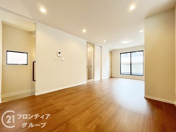 尼崎市稲葉荘２丁目　新築一戸建て　全１区画