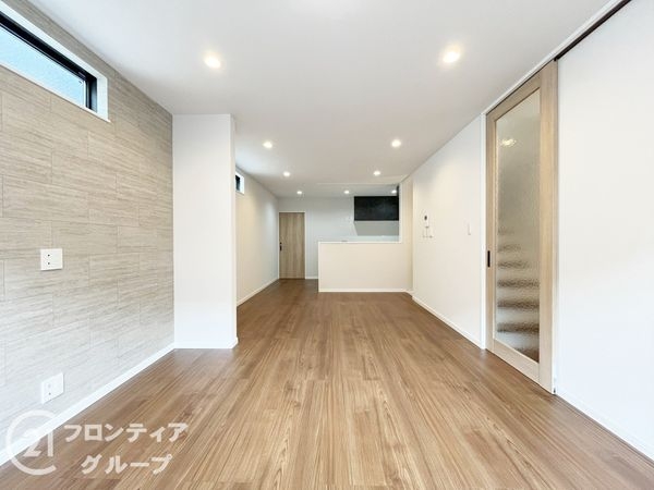 尼崎市稲葉荘２丁目　新築一戸建て　全１区画