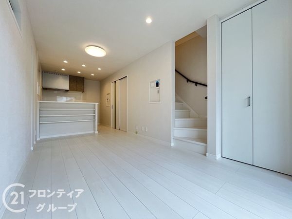 西宮市上田中町　新築一戸建て