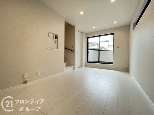 西宮市上田中町　新築一戸建て