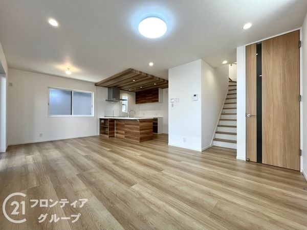 西宮市花の峯　新築一戸建て　全１区画
