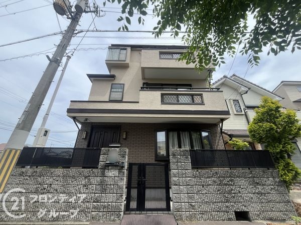 伊丹市南野北３丁目　中古一戸建て