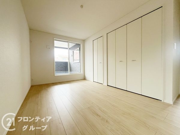 伊丹市千僧２丁目　新築一戸建て　第１　１号棟