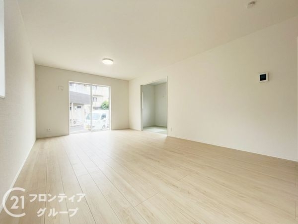 伊丹市千僧２丁目　新築一戸建て　第１　１号棟