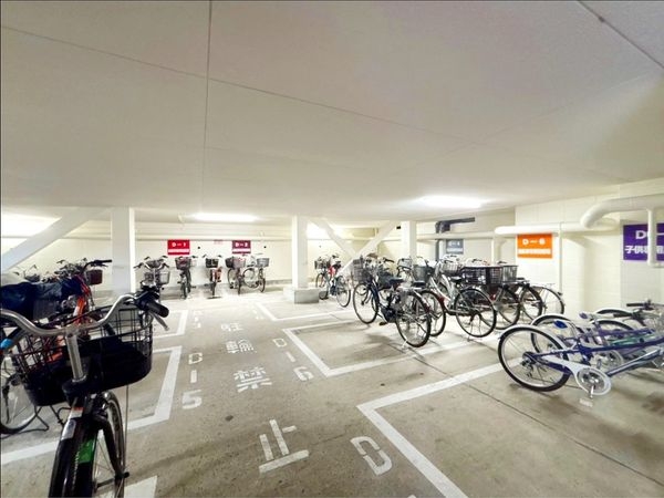コボリマンション夙川老松台Ｄ棟　中古マンション