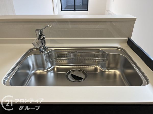 尼崎市稲葉荘１丁目　新築一戸建て　全１区画
