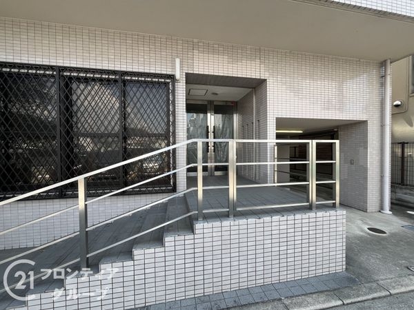 尼崎市大庄西町２丁目　中古一戸建て