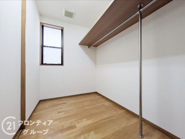 西宮市上甲東園５丁目の中古一戸建て