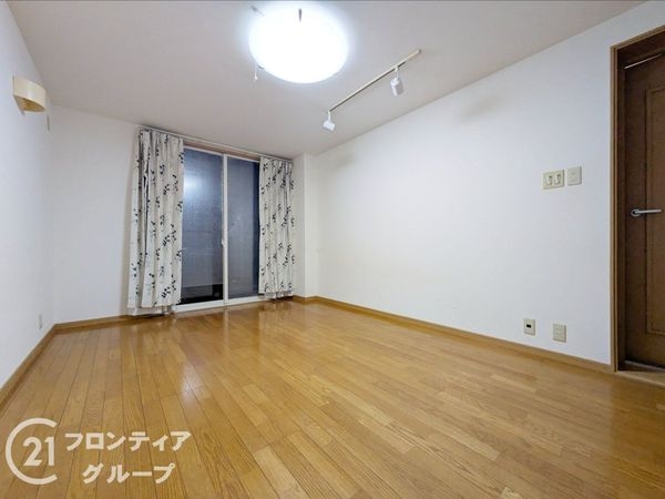 西宮市上甲東園５丁目の中古一戸建て