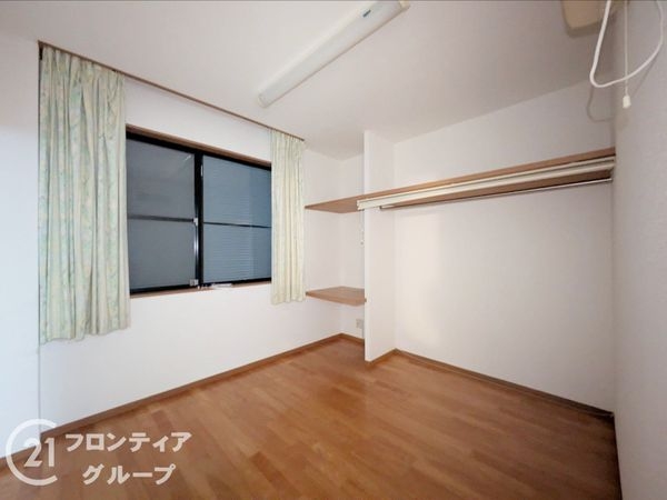 西宮市上甲東園５丁目の中古一戸建て