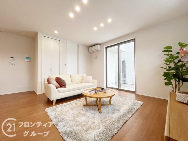 西宮市田近野町の中古一戸建て