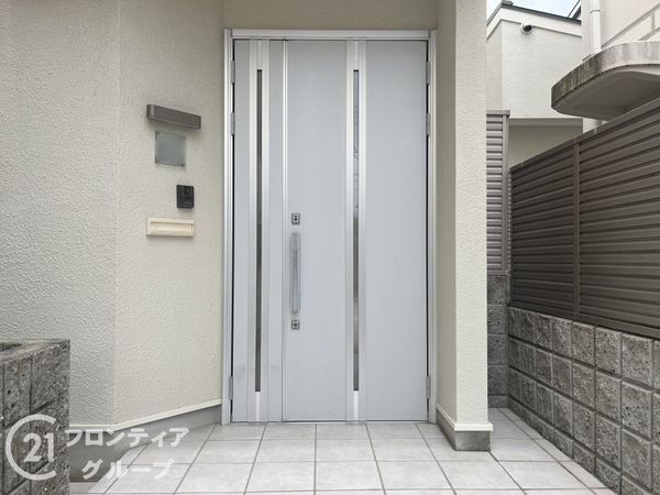 西宮市川添町の中古一戸建て