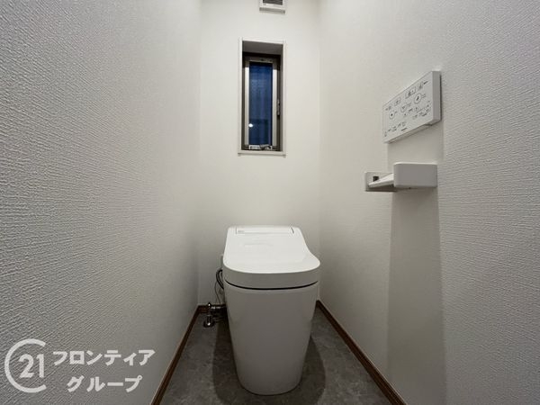 尼崎市西難波町４丁目　新築一戸建て