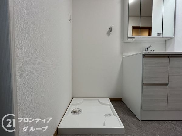 尼崎市西難波町４丁目　新築一戸建て